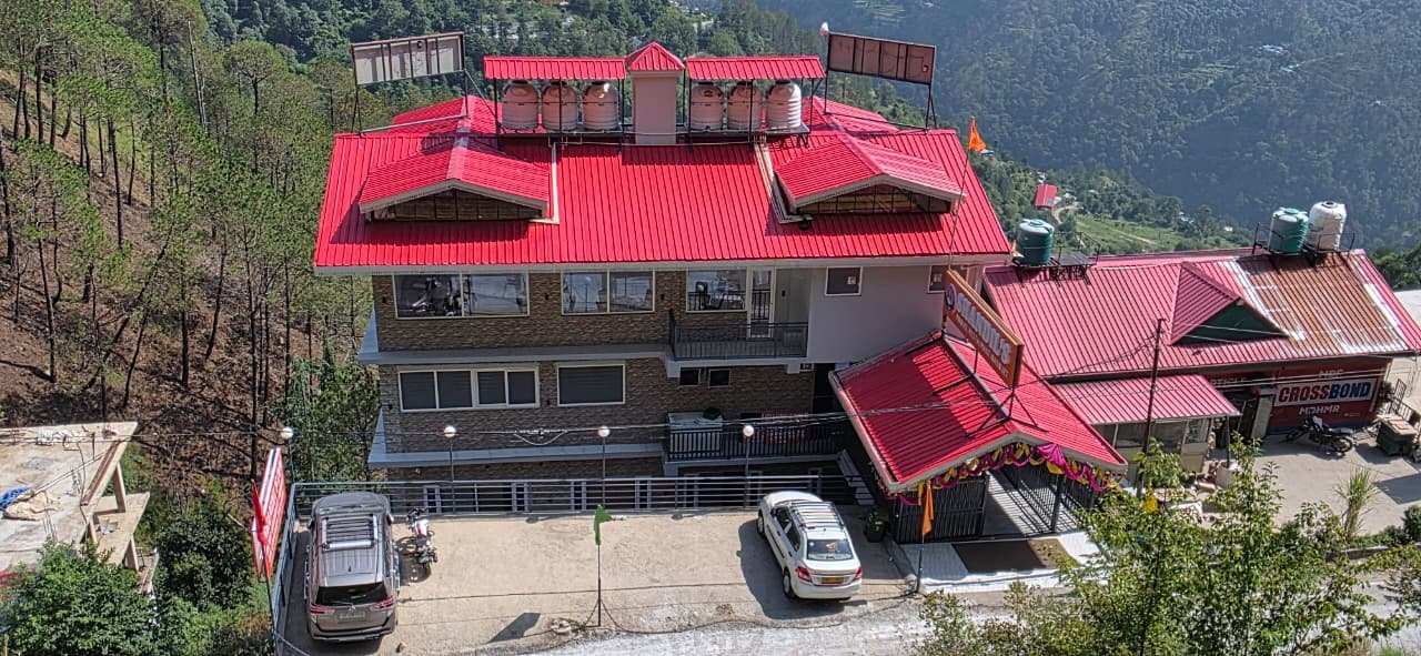 Shandil's Inn aerial view — boutique hotel in Shoghi, Shimla with Himalayan valley views